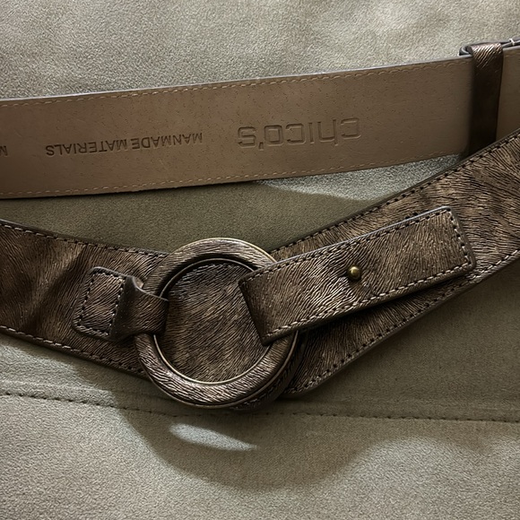 Women’s Chicos bronze metallic belt size M/L 41” long - Picture 2 of 10